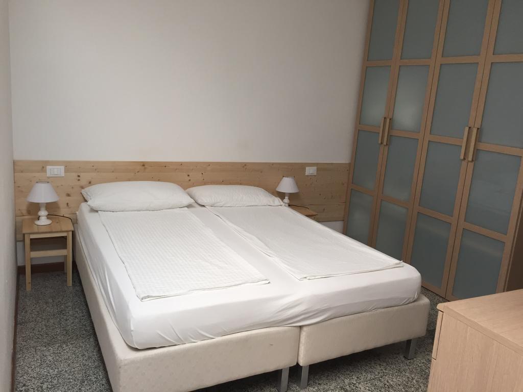Casa Lampone Apartment เตรนโต ภายนอก รูปภาพ