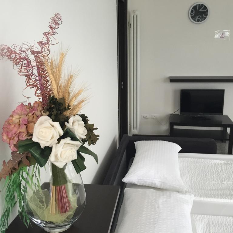 Casa Lampone Apartment เตรนโต ภายนอก รูปภาพ