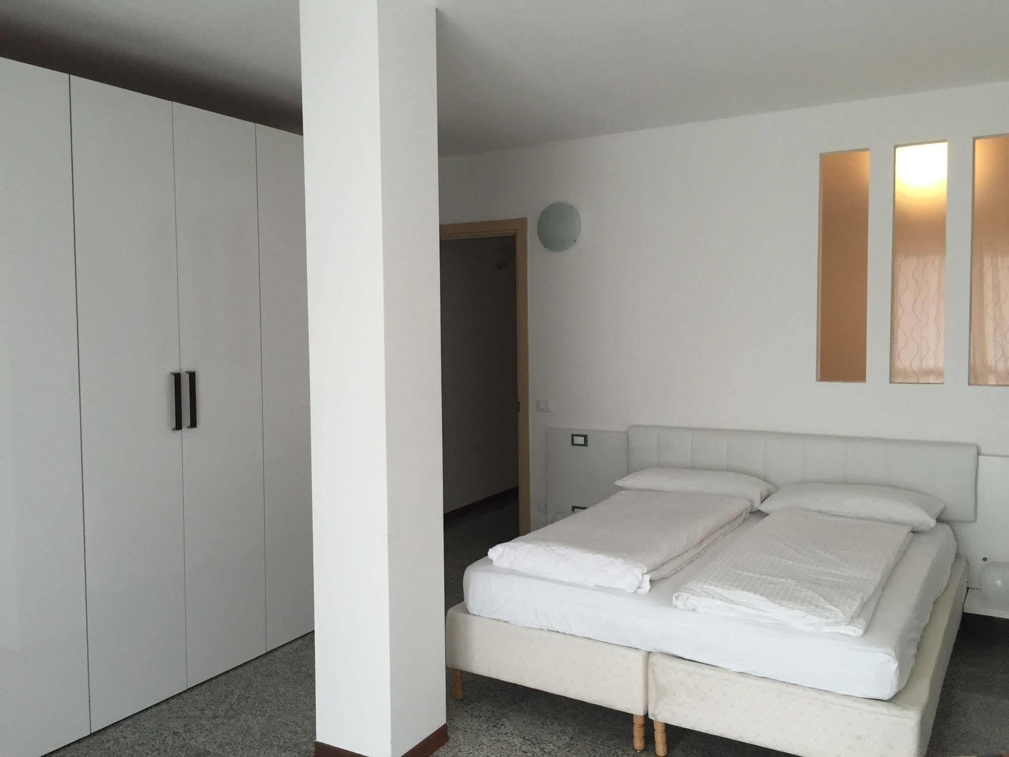 Casa Lampone Apartment เตรนโต ภายนอก รูปภาพ